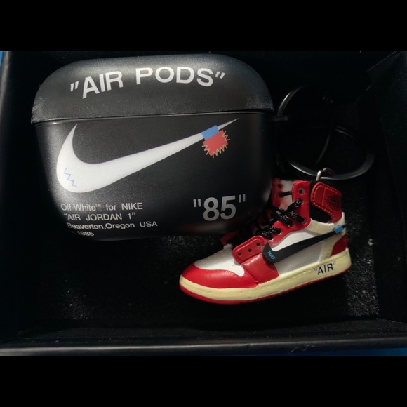 Nike, Accessories, New Nike Airpods Case